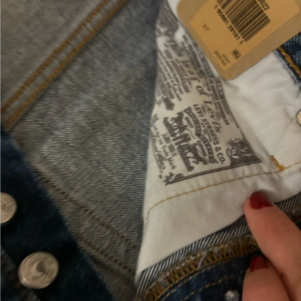 NWT! Levi's® Premium 501® ORIGINAL FIT HIGH RISE WOMEN'S SHORTS Size 27